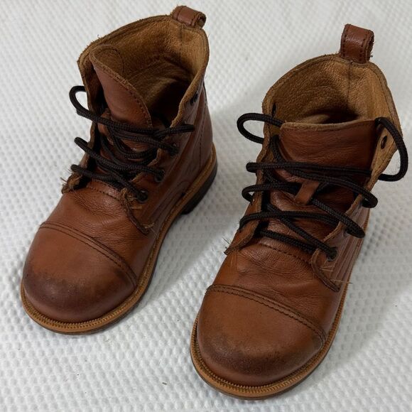 Mikoleon naturally Brown leather Heirllom Classic Sm Kids Boots size 24 (US 8) - Picture 1 of 10